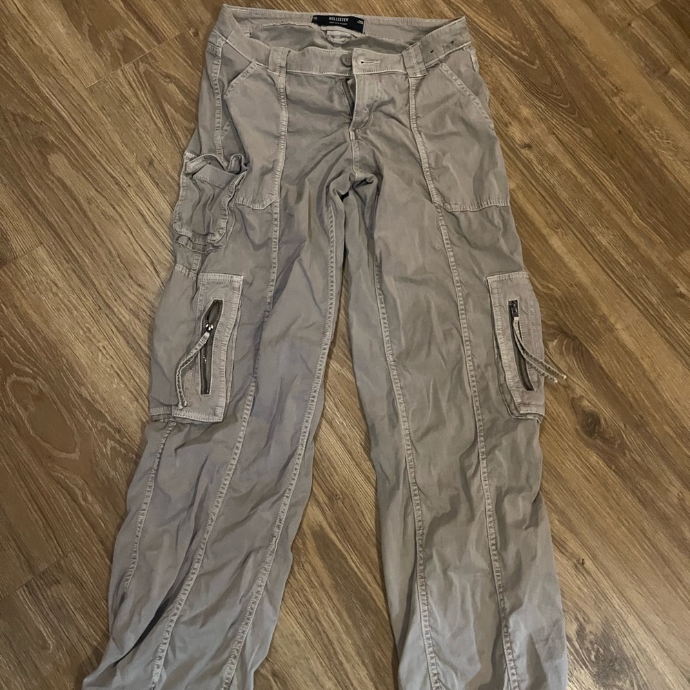 Hollister cargo pants